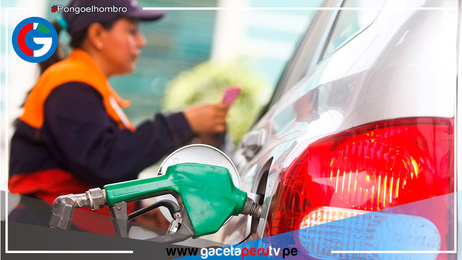 Taxistas se manifiestan contra impuesto específico a los combustibles en Chile