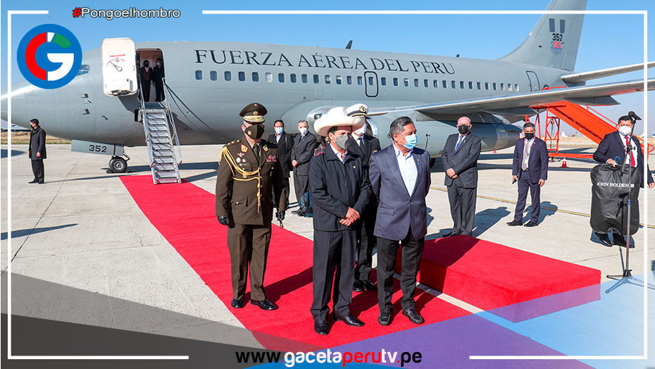 Castillo al llegar a la Paz: "Vengo a Bolivia a reafirmar histórico compromiso de hermandad"