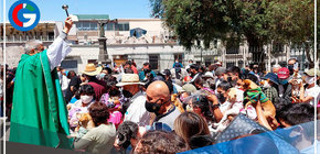 En templo de Arequipa realizaron bendición de mascotas