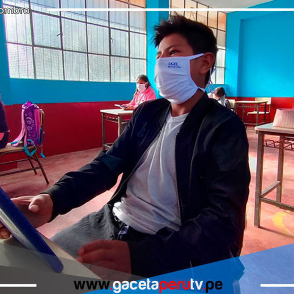 Retorno de escolares a clases presenciales será en marzo del 2022 y al 100% 
