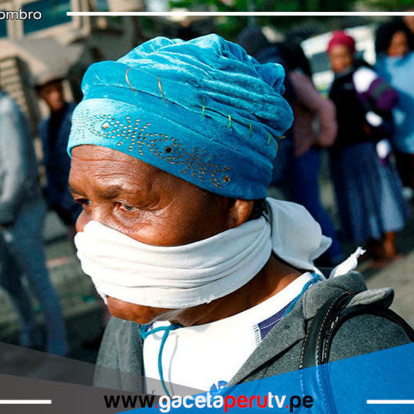 Alarma internacional y suspensión de vuelos tras hallazgo de nueva variante en Sudáfrica