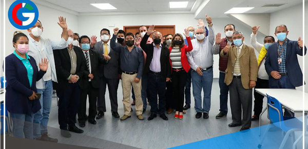 Tras diálogo con el Ejecutivo transportistas de carga acuerdan suspender paro.