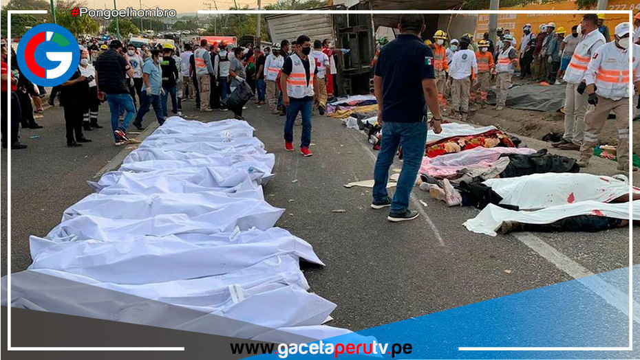 Mueren 53 migrantes en el accidente del tráiler en el que viajaban hacinados en México