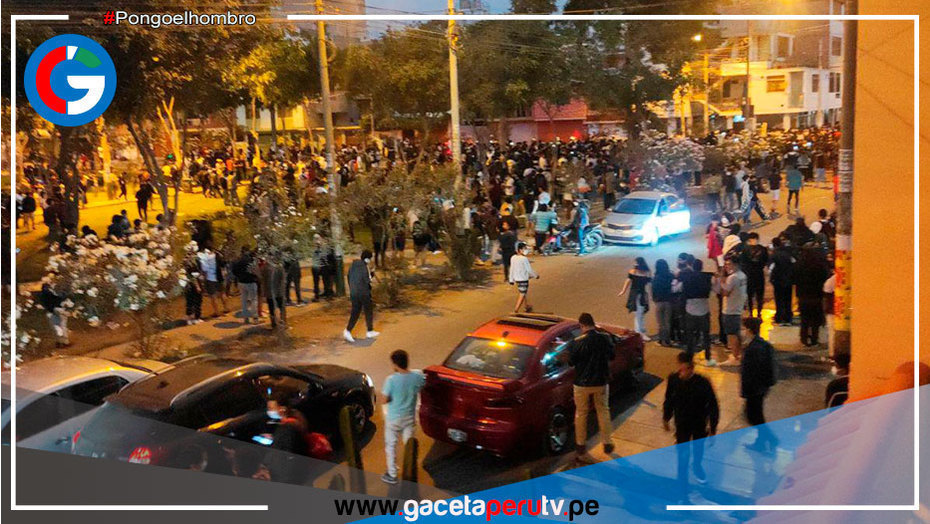 Chocolatada promovida en redes sociales en los Olivos terminó en disturbios y con intervención de la PNP