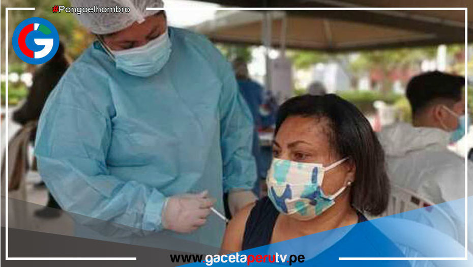 El 77 % de la población objetivo en Perú ya tiene las dos dosis de vacuna