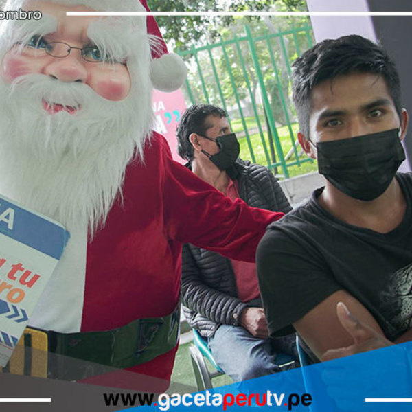 El 68 % de la población objetivo en Perú ya tiene las dos dosis de vacuna contra la Covid-19