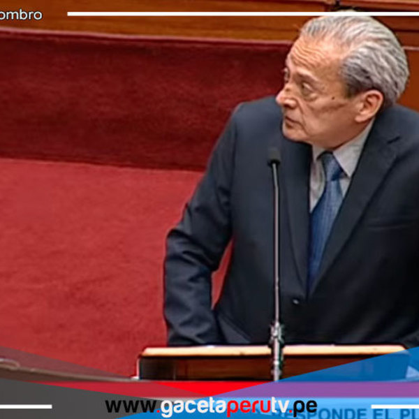 Ministro de Educación responde a pliego interpelatorio en el Congreso