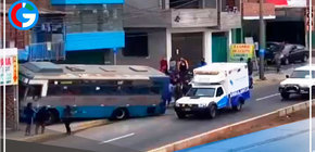 ATU investigará la colisión de un microbús contra una vivienda en Ventanilla 