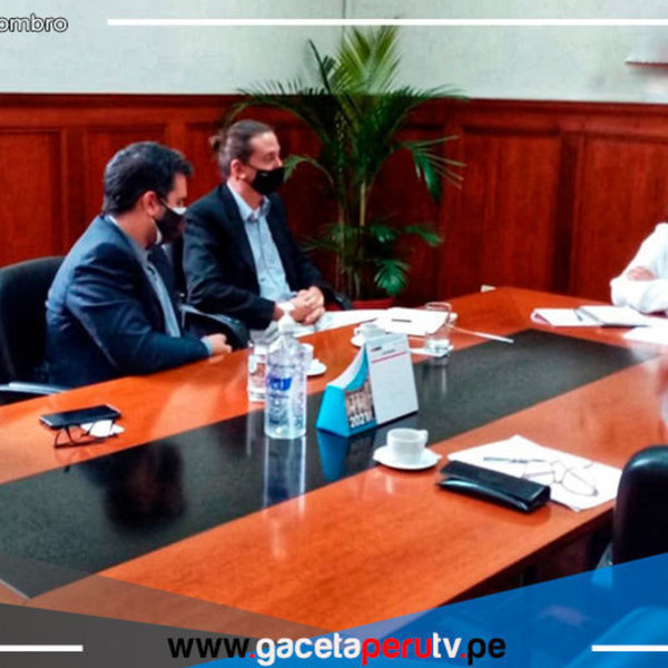 Vicepresidenta Dina Boluarte se reunió con representantes de gremios periodísticos