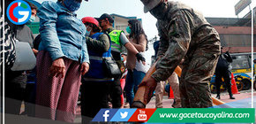 Ejército distribuye agua potable a población afectada por aniego en SJL