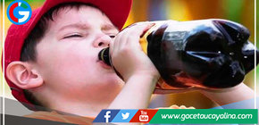 Una botella personal de gaseosa equivale a 11 cucharaditas de azúcar 