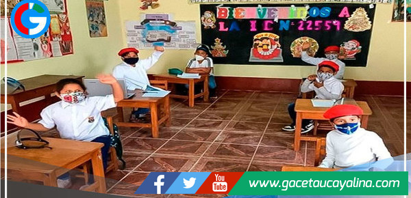 Ministro Juan Cadillo: más de 6,000 colegios ya están dictando clases semipresenciales 