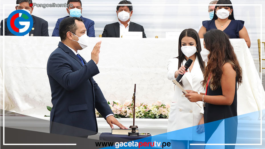 Zee Carlos Corrales juramenta como nuevo alcalde de San Luis