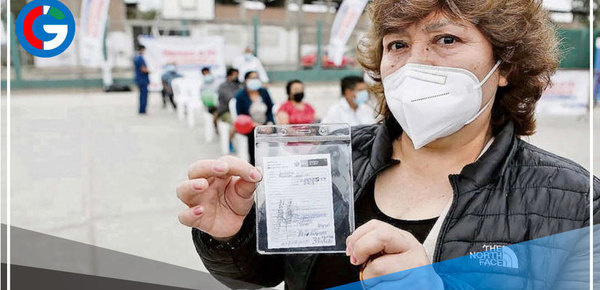 Mayores de 50 años ingresarán a establecimientos solo si tienen las 3 dosis