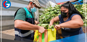 Entregan alimentos a familias de pescadores afectados por derrame de petróleo 