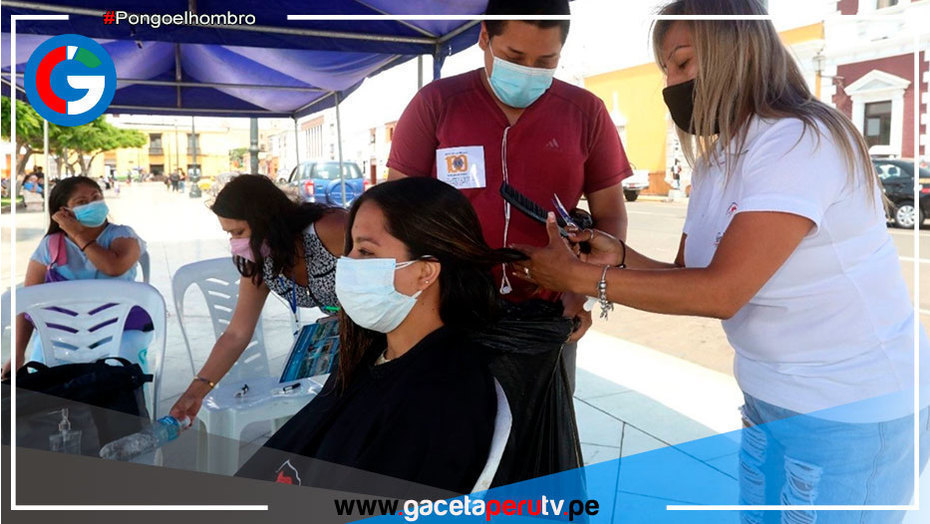 Trujillanos se suma a cruzada para recolectar cabello por derrame de petróleo en Ventanilla