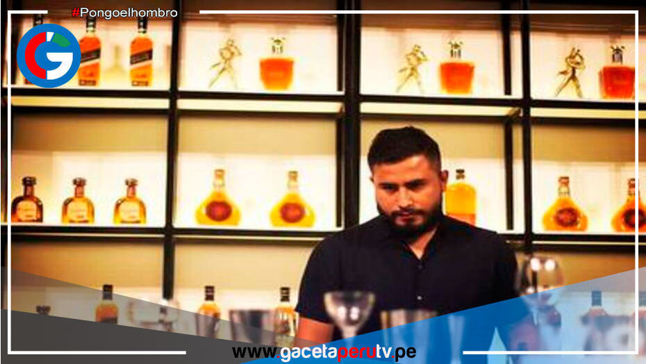La vida hay que verla como un coctel, siempre con alegría