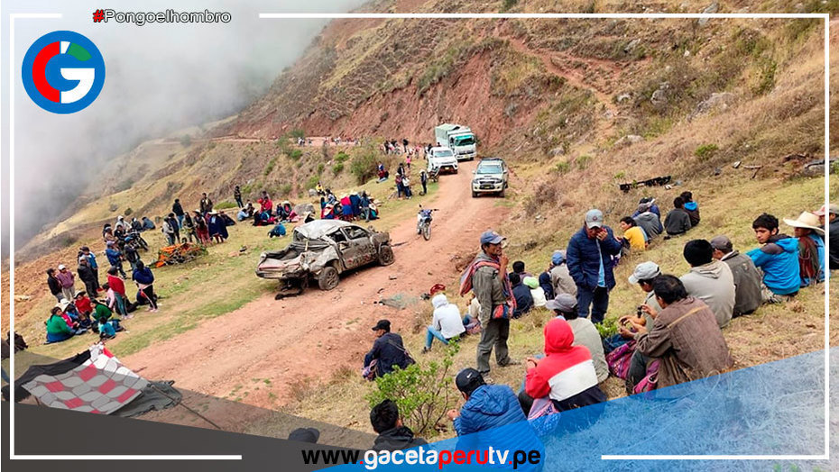 5 fallecidos y 2 heridos por caída de camioneta a un abismo en La Libertad