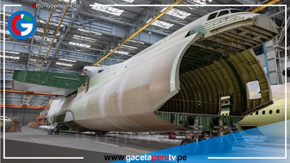 Reconstruirán el avión más grande del mundo que fue destruido por los rusos en la guerra