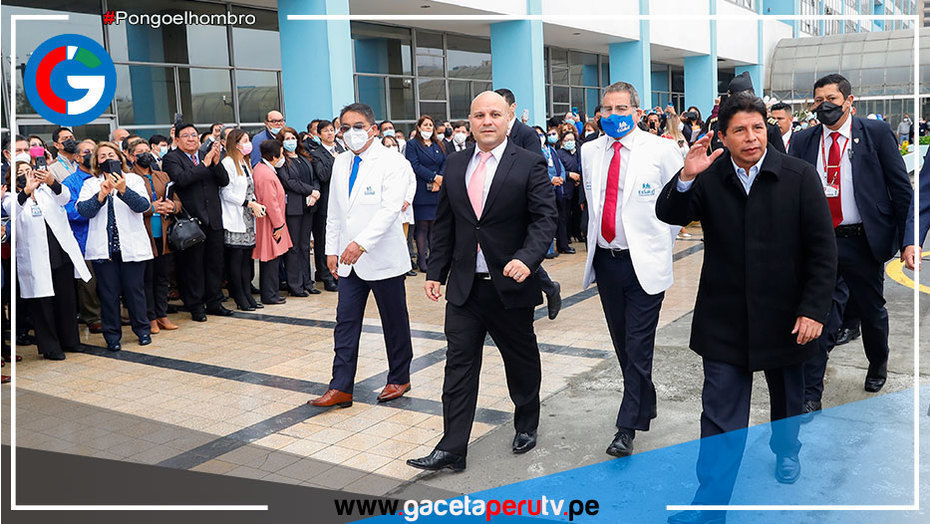 Castillo fue abucheado durante ceremonia por el aniversario del Hospital Rebagliati