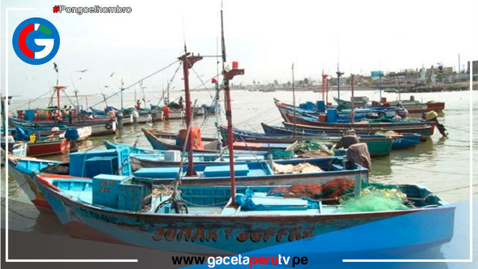 Oleajes ligeros obligan a cerrar 68 puertos de todo el litoral