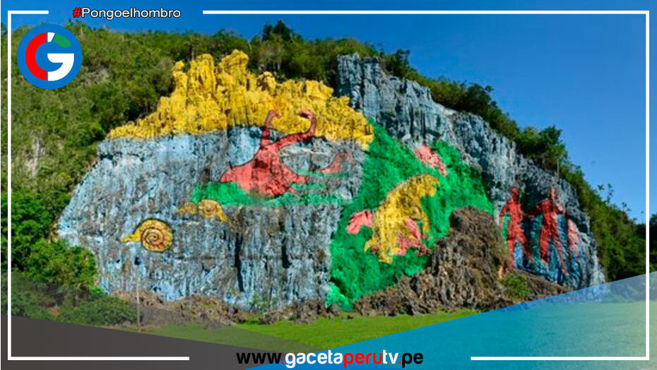 Hallan un mural prehispánico en Perú del que solo se habían visto fotos hace un siglo