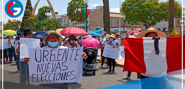 Agricultores y vendedores de ropa de Tacna se suman a protestas por nuevas elecciones
