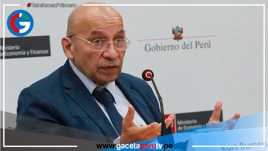 Kurt Burneo: “No se podía aprobar un presupuesto desequilibrado”