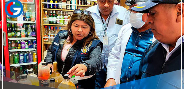 ¿Cómo identificar y evitar bebidas alcohólicas adulteradas?