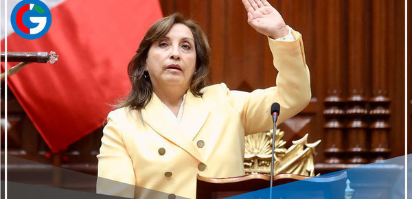 Dina Boluarte jura como Presidenta del Perú