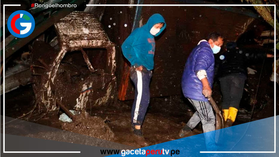 11 muertos y 9 desaparecidos deja aluvión tras arrasar una cancha en Ecuador