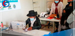 Impulsan capacitación y emprendimiento de mujeres ayacuchanas de comunidades rurales de Acocro en Ayacucho 