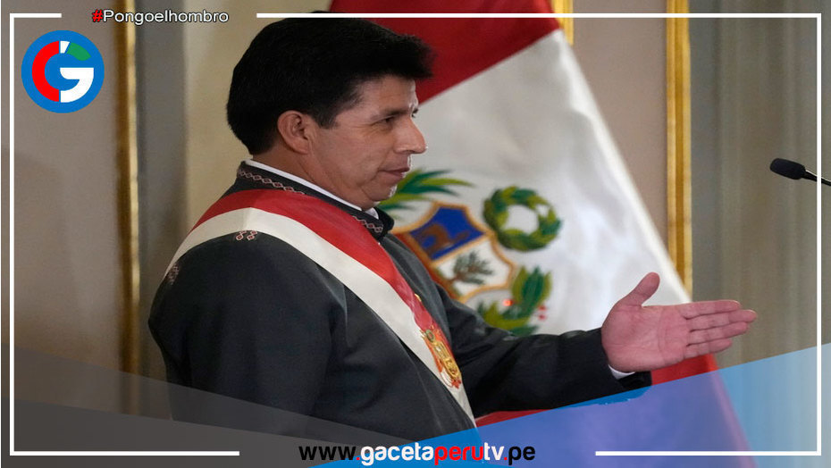 Pedro Castillo se deshace de su emblemático sombrero