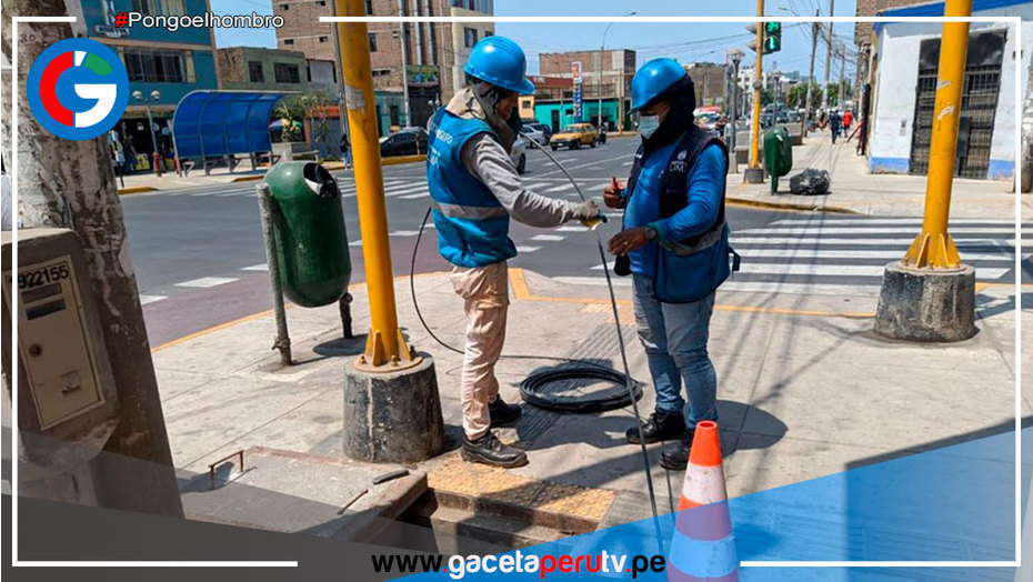 Reconectan semáforos en cinco intersecciones en La Victoria