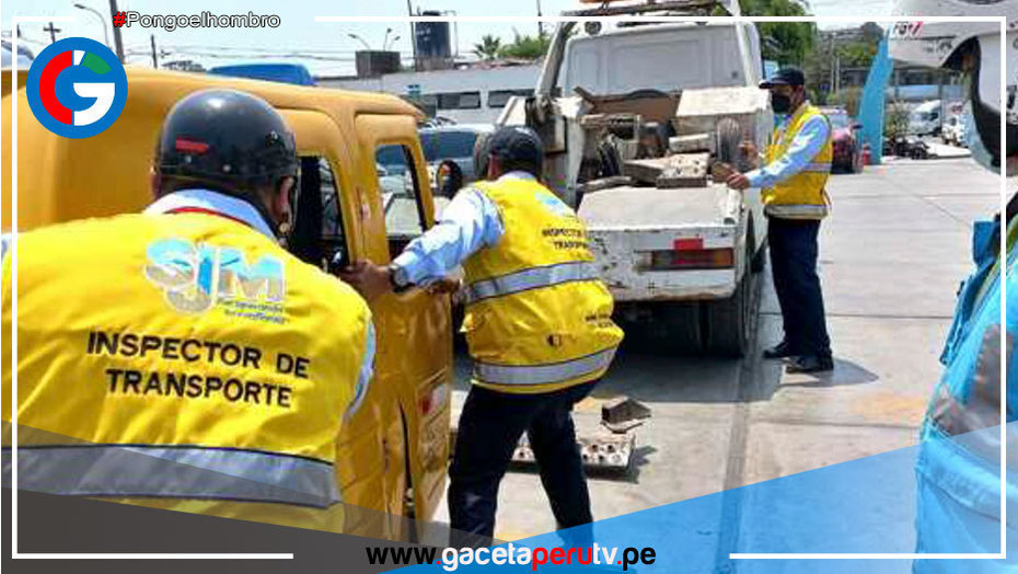 S.J. M. : Inspectores y PNP intervinieron a conductores informales