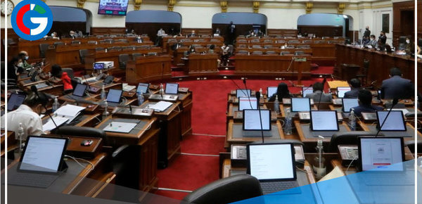 Presentan moción de censura contra ministro de Salud 