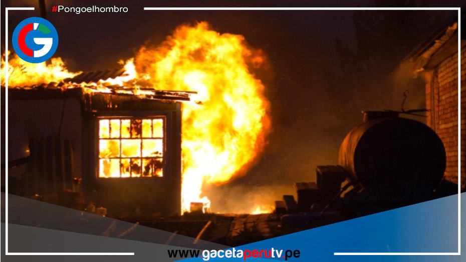 Incendio destruye fábrica de productos químicos y se expande a casas en San Juan de Lurigancho