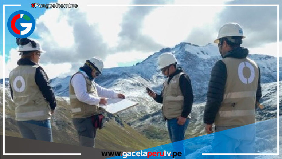 Supervisan derrame de nitrato de amonio por volcadura de un camión en Matucana
