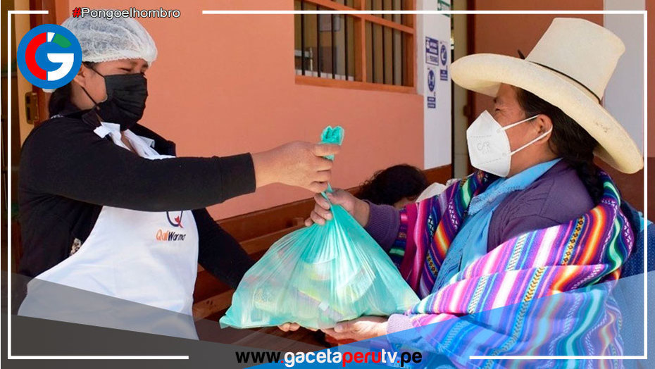 Supervisan la entrega de alimentos para más de 132,000 estudiantes en Cajamarca