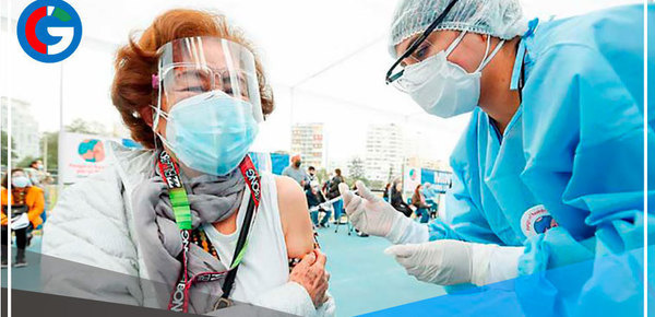 ¿Cuáles son los requisitos y a quienes les corresponde la Cuarta Dosis?