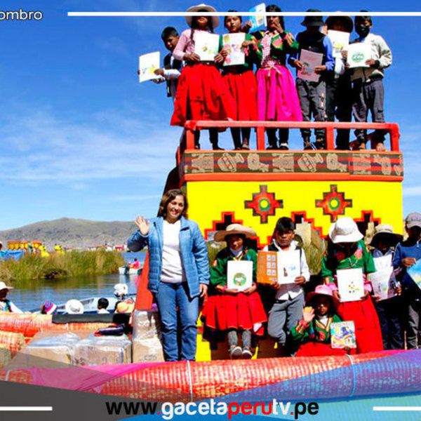 Puno: Entregan más de 1,000 libros a escuelas y bibliotecas municipales 