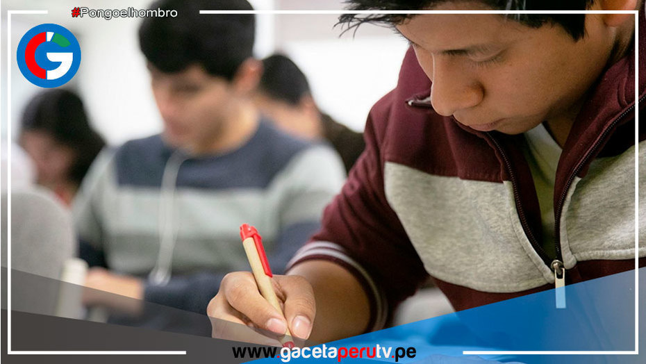 Estudiantes de secundaria: Tus buenas notas te pueden llevar a ganar Beca 18