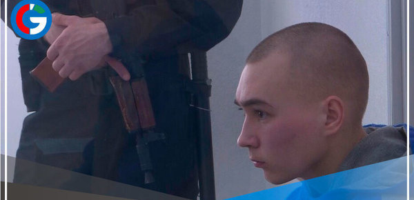 El soldado ruso juzgado en Ucrania dice a una mujer que "siente" haber matado a su marido