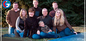 La madre, da vida y la sostiene en su lacónica existencia