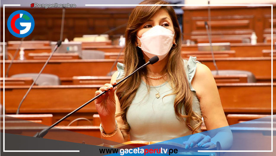 Camones se disculpa por expresiones contra bancada de Acción Popular