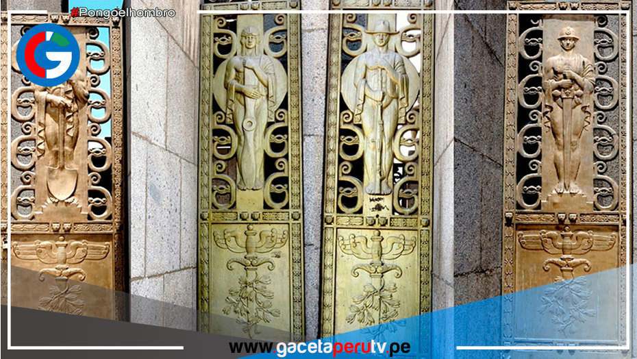Investigarán desaparición de puertas de bronce del Campo de Marte