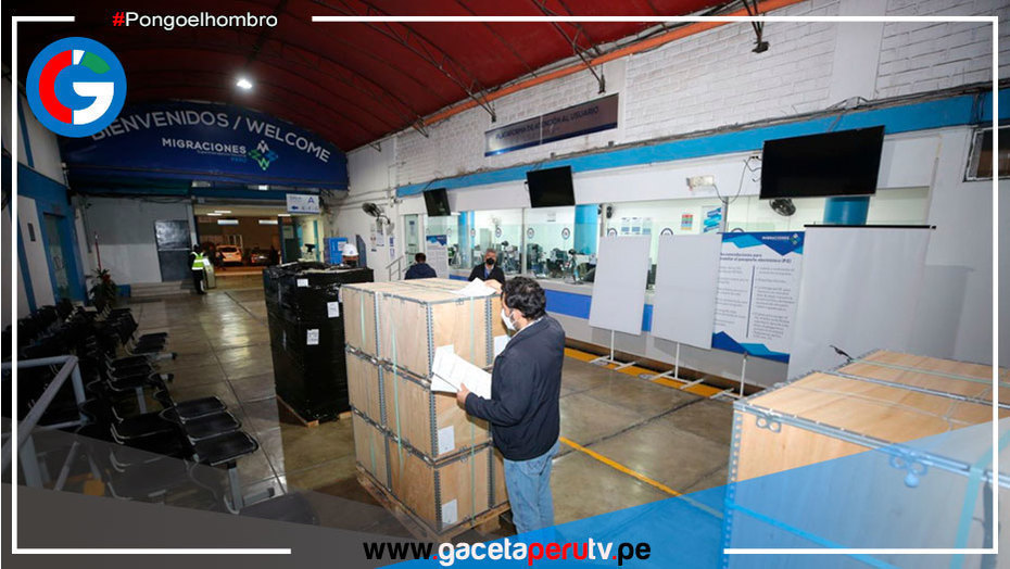 Llegan 72,000 nuevas libretas para pasaportes electrónicos