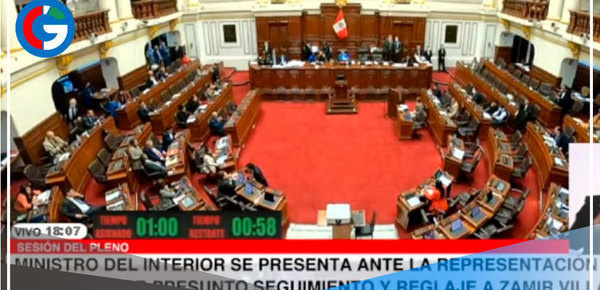 Mariano González se presentó en el Congreso tras denuncia de presunto reglaje por parte de Zamir Villaverde