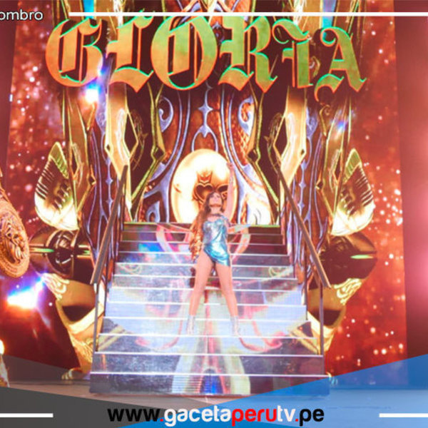 Gloria Trevi va deleitando con su música a más de 70 mil personas en E.E.U.U.