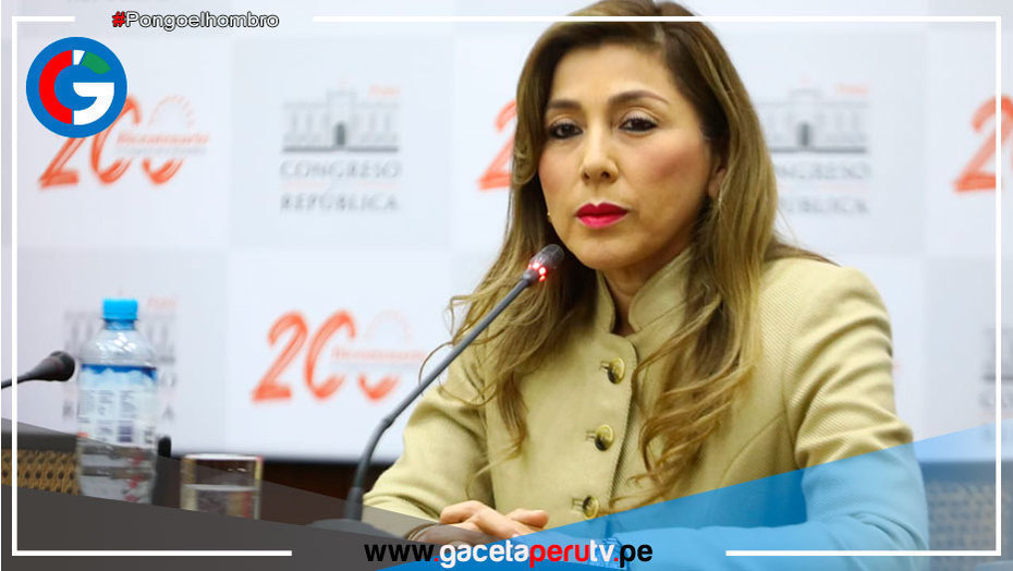 Pleno censuró a la presidenta del Congreso y declaró la vacancia del cargo